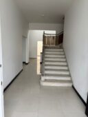 SE VENDE CASA B/ El Recreo