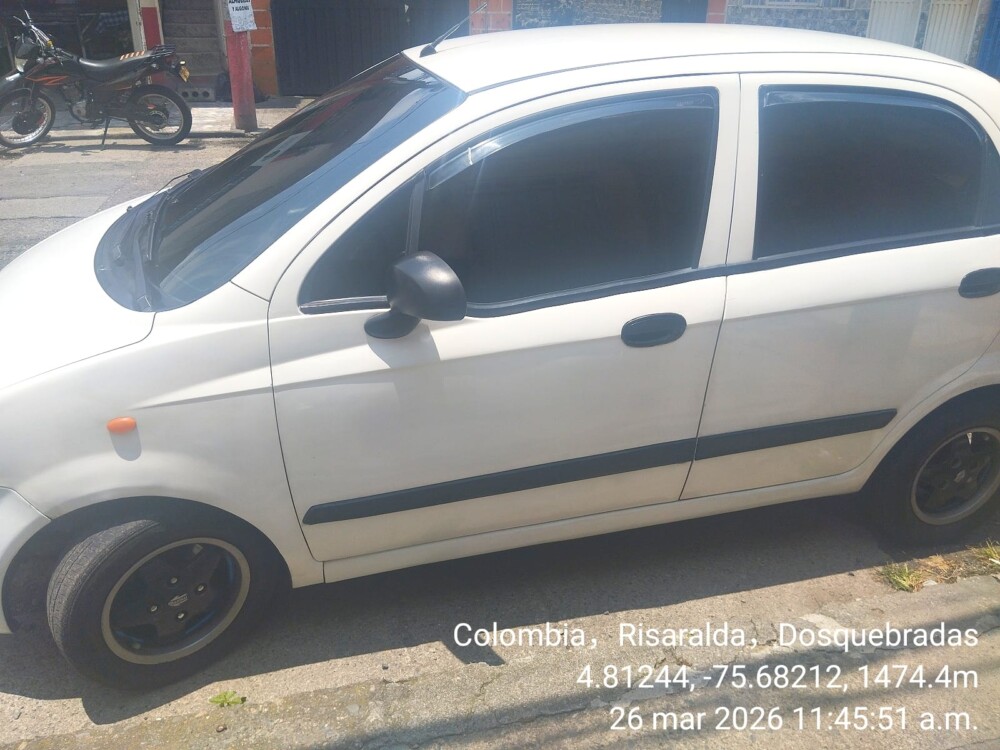 VENDO O PERMUTO CHEVROLET SPARK CRONOS