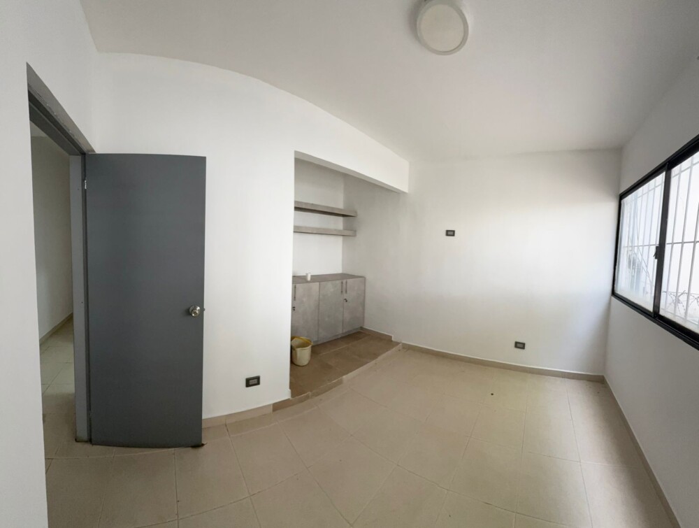 SE ARRIENDA LOCAL COMERCIAL LOS ALPES PEREIRA