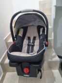 SE VENDE 2 sillas porta bebé, para carro