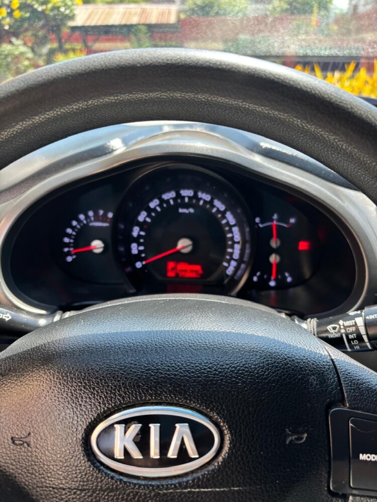 EXCELENTE AUTOMÓVIL PARA *LA VENTA Kía