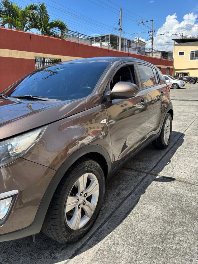 EXCELENTE AUTOMÓVIL PARA *LA VENTA Kía