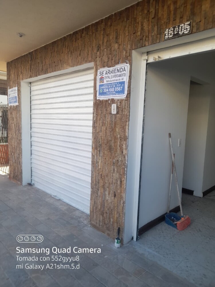 LOCAL ESQUINERO EN PETRUC