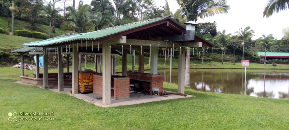 LOTE EN COND. LAGOS DEL PARAISO.