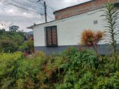 SE VENDE CASA D/DAS. LA OCARINA