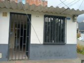 SE VENDE CASA D/DAS. LA OCARINA