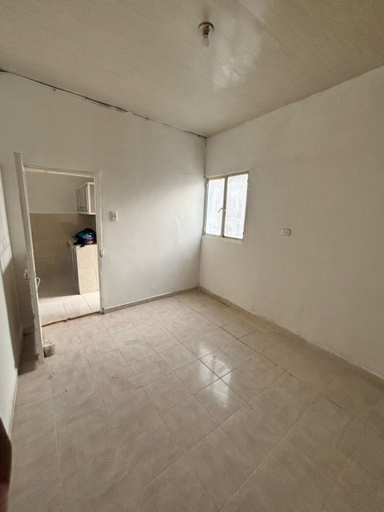SE ALQUILA Casa B/ La Benedicta