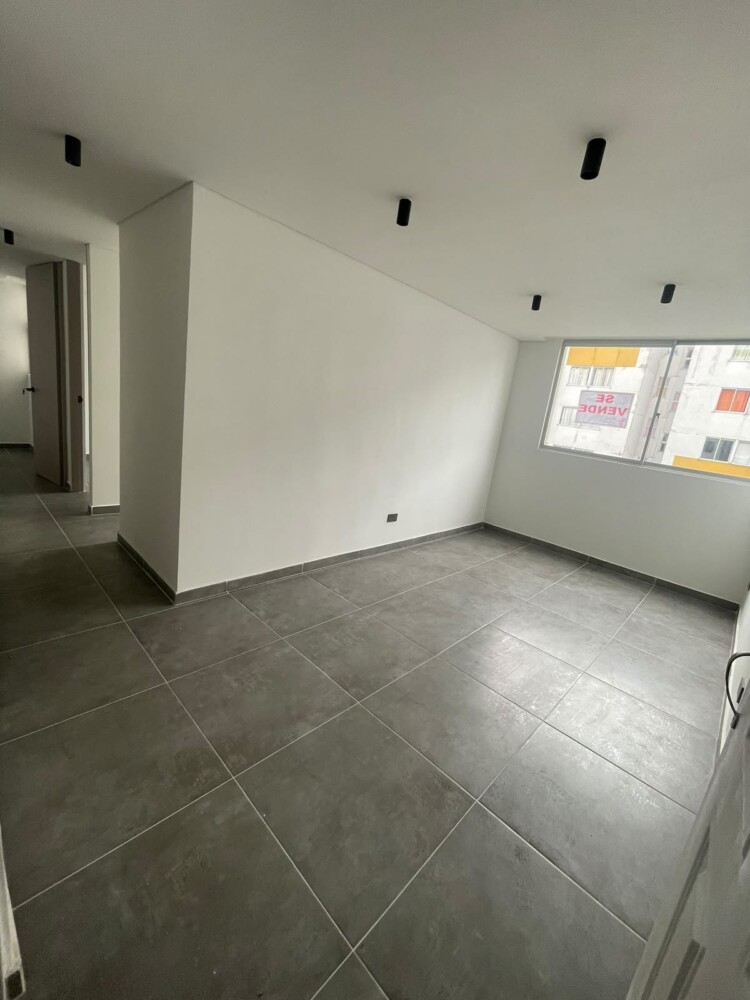 SE VENDE APTO EN ACQUA D/DAS.